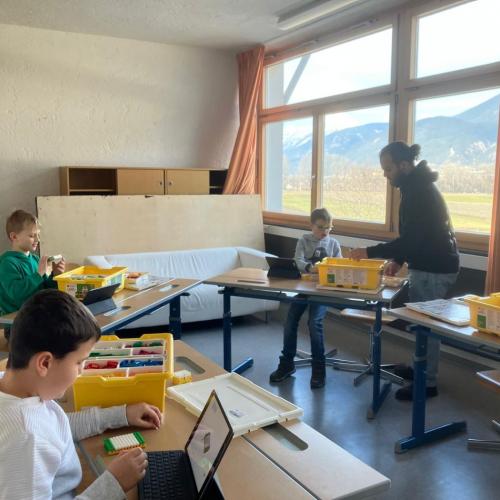 Kinder am Computer