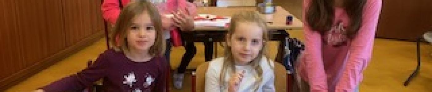 Kindergartenkinder zu Besuch