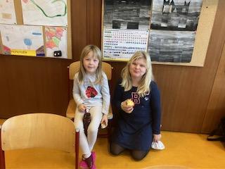 Kindergartenkinder zu Besuch
